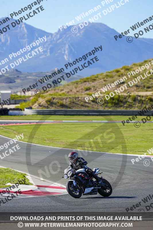 Circuito de Navarra;Spain;event digital images;motorbikes;no limits;peter wileman photography;trackday;trackday digital images